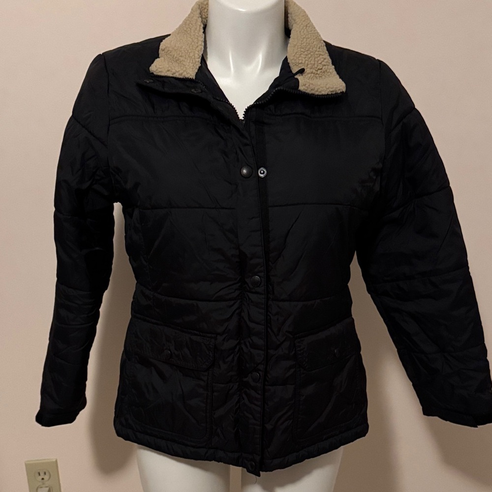 Lands' End Black lightweight Puffer with Faux Fur Collar